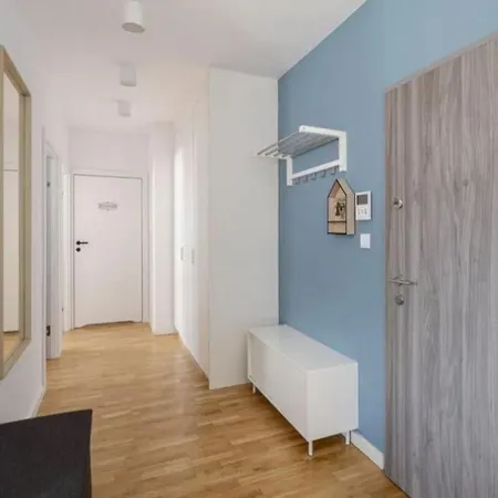 New 2-Bedroom Apartment - Close To Chopin Airport Warszawa Zewnętrze zdjęcie
