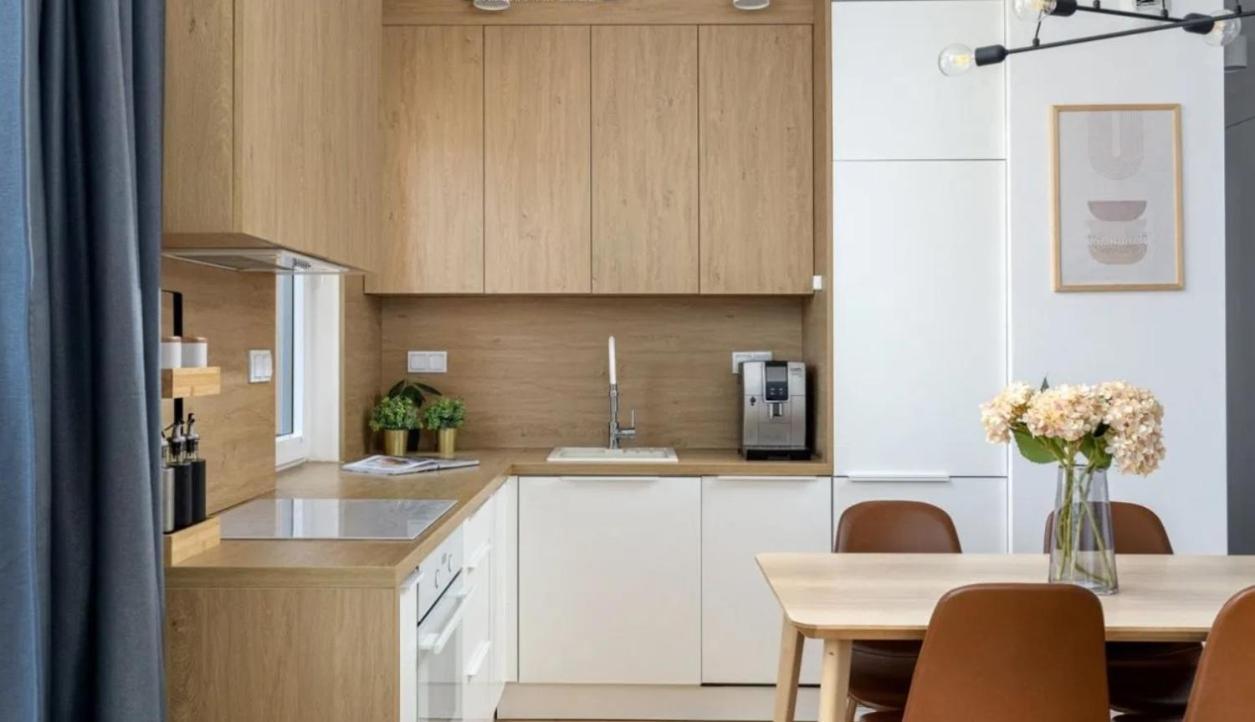 New 2-bedroom - Close To Chopin Airport * Warszawa